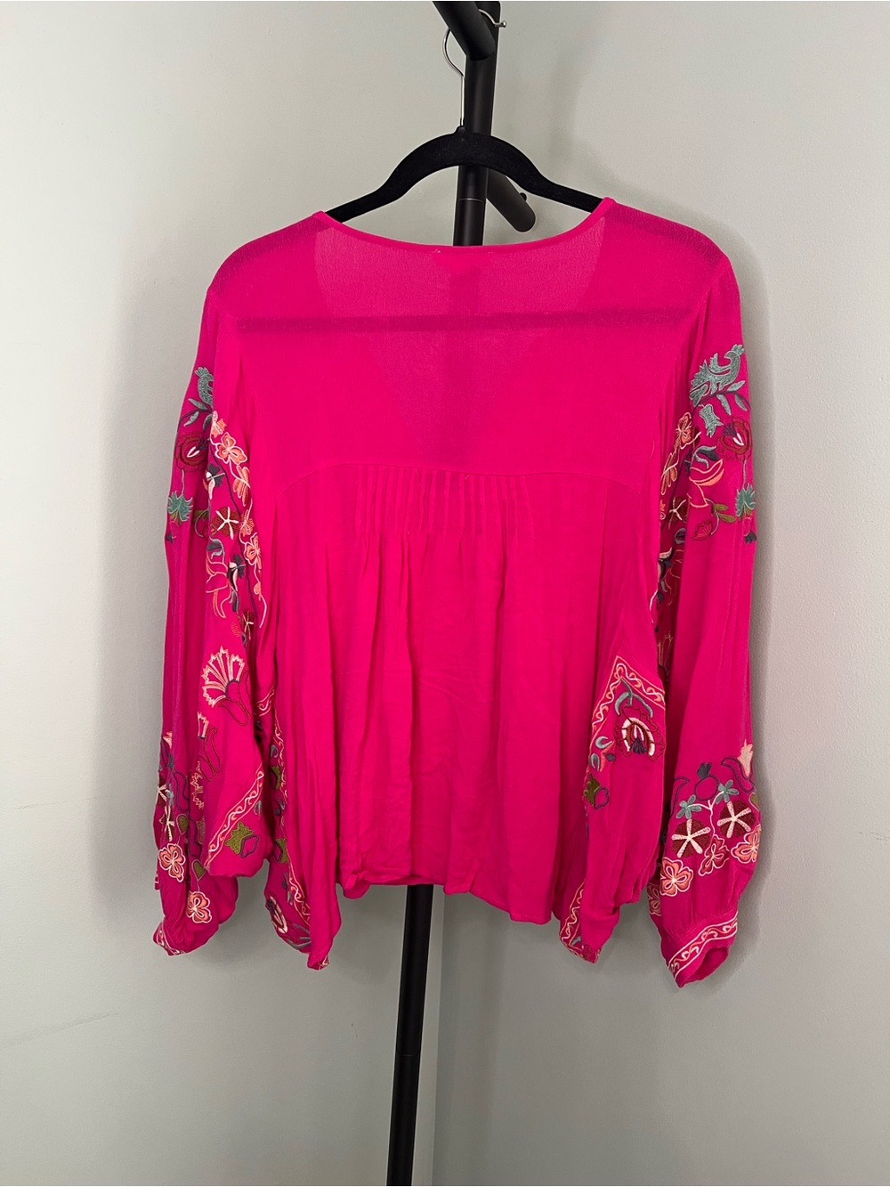 Easel Sz S Pink Embroidered Boho Peasant Blouse Balloon Sleeve Rayon - Picture 5 of 11